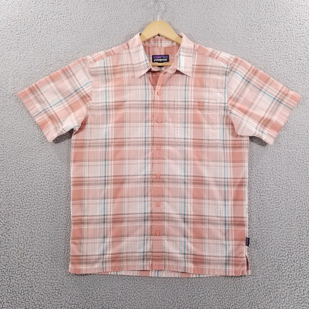 Patagonia Shirt Mens Medium Pink Plaid Puckerware Seersucker Hiking Fishing